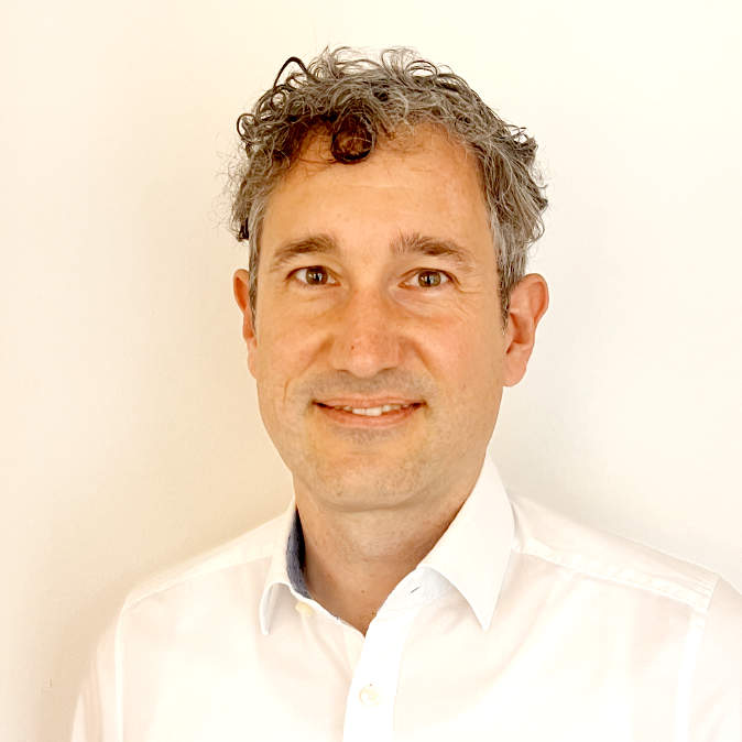 Dr. Bastian Schmitz